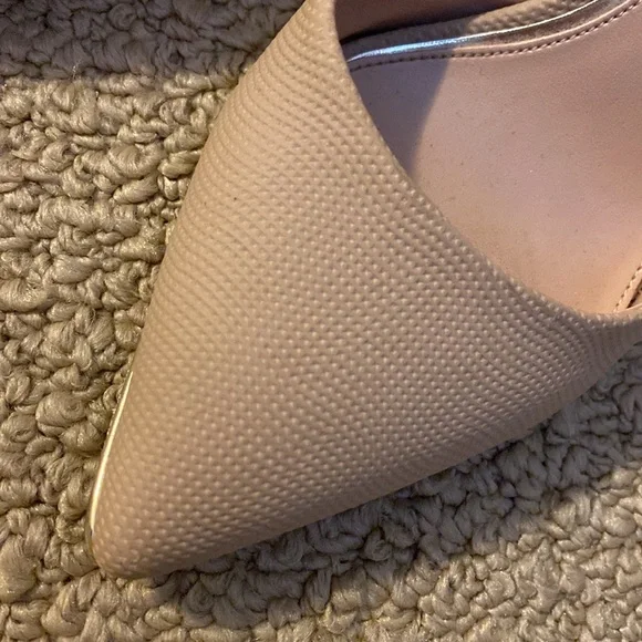 Spring heels size 8 - Picture 4 of 4